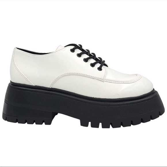 MADDEN GIRL PHILIPA WHITE PATENT LUG SOLE OXFORDS NEW IN BOX - Picture 2 of 5